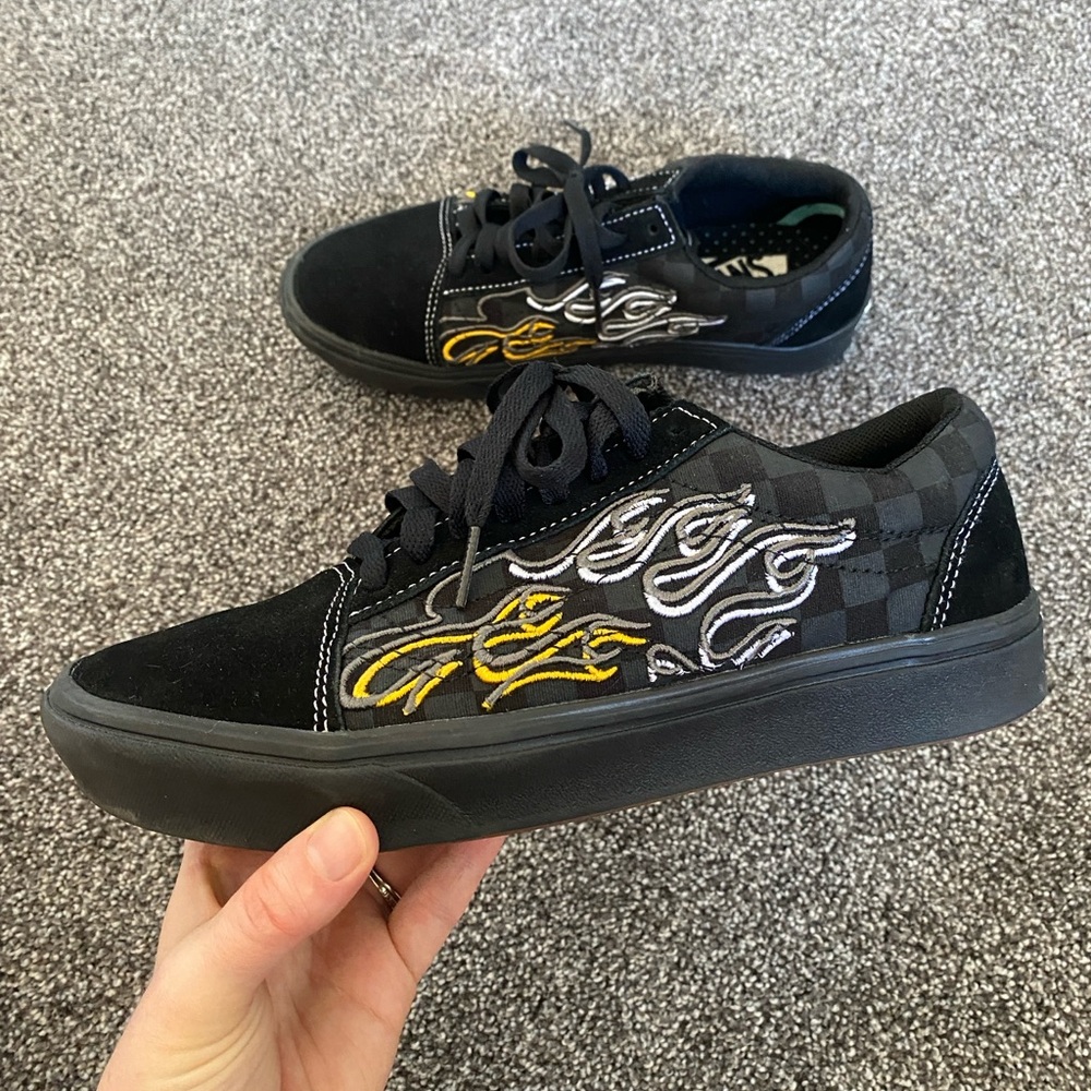 Vans Old Skool Comfy Cush Sneakers Black & Gray with Flames M 7.5 W 9